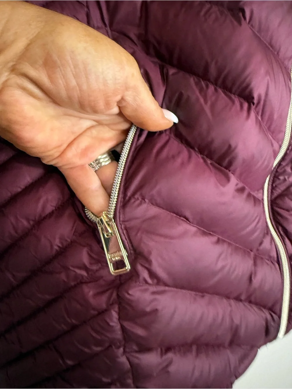 Michael Kors Women's Quilted Packable Puffer Jacket Burgundy size XXLP
